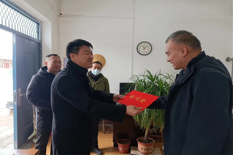 困难党员走访