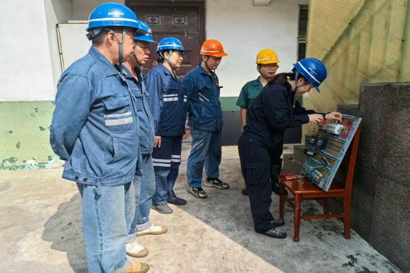 电工接线比武_副本