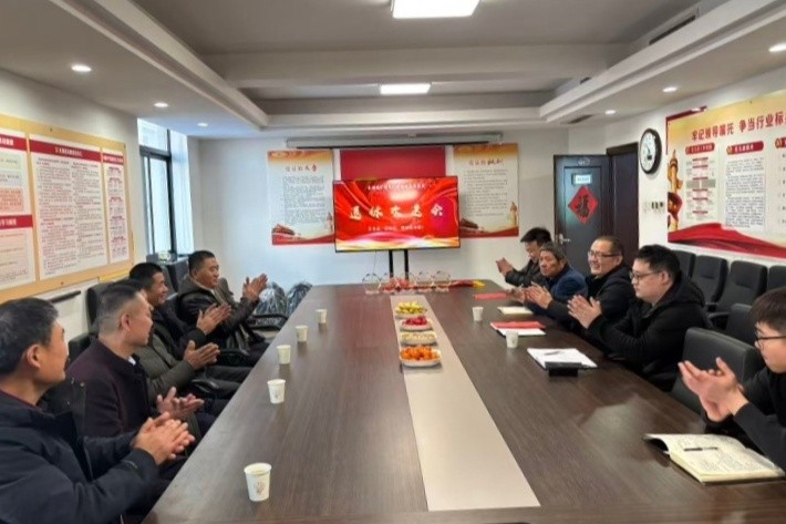 f4ea2ea886fe8f67d9b64edd757afd01