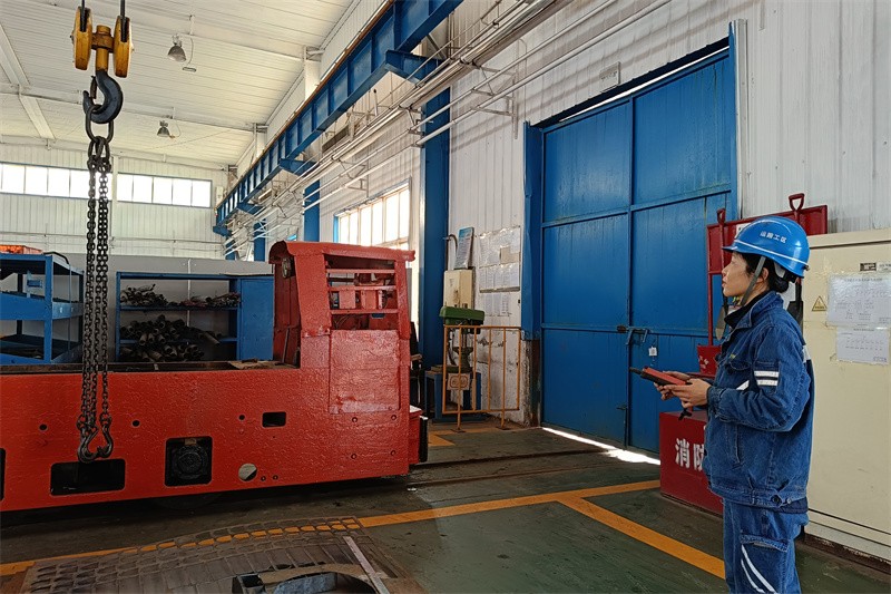 f819bbfad31688f99568779a3709664e