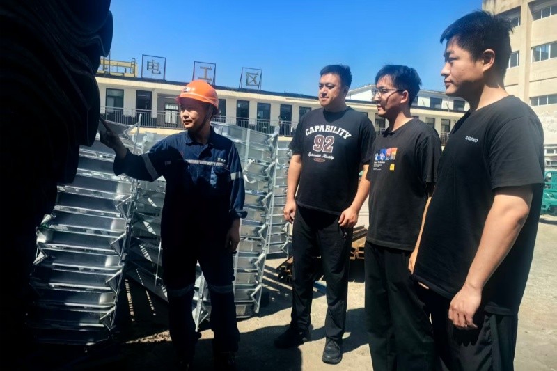 胶料气泡