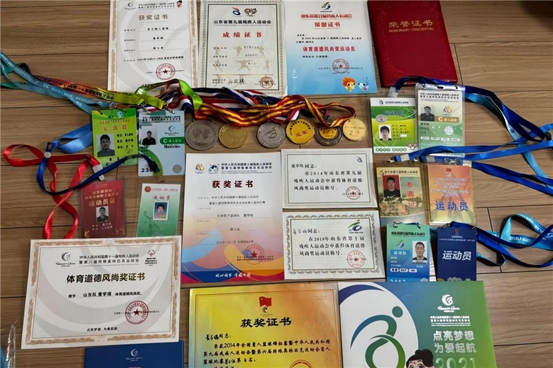 董学瑞近年来获得的荣誉_副本