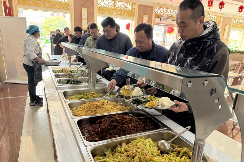 E42D29630FEA409D76F9BF6A13191633