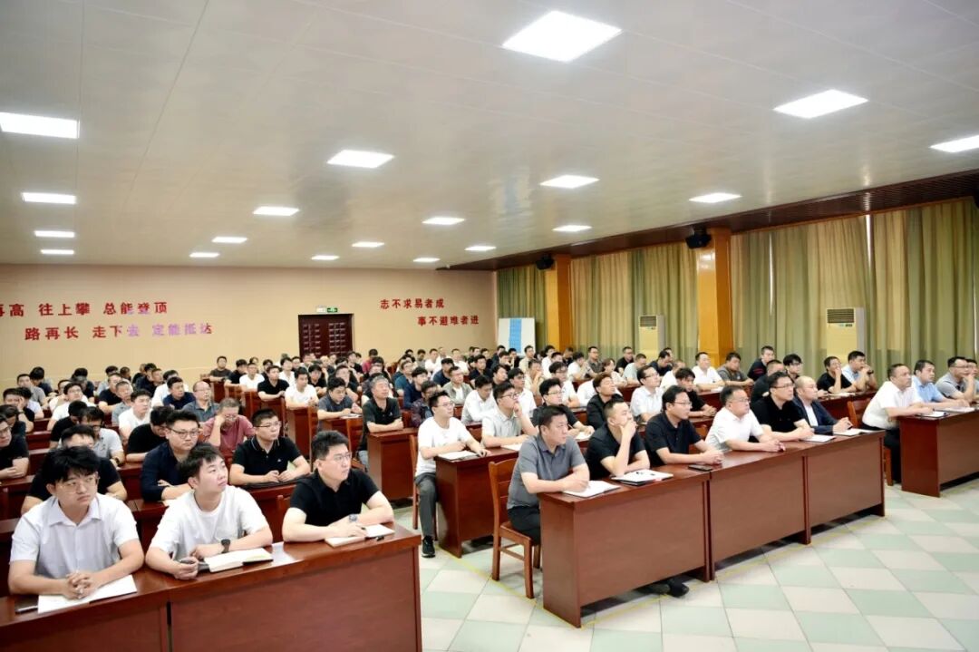 3.观众.JPG
