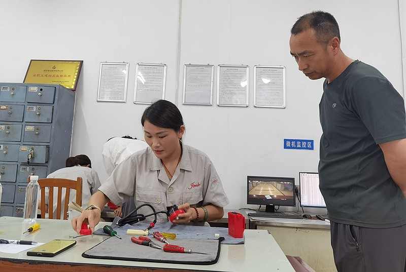 415a66ea34f94fce93f33ae9abb1dd4