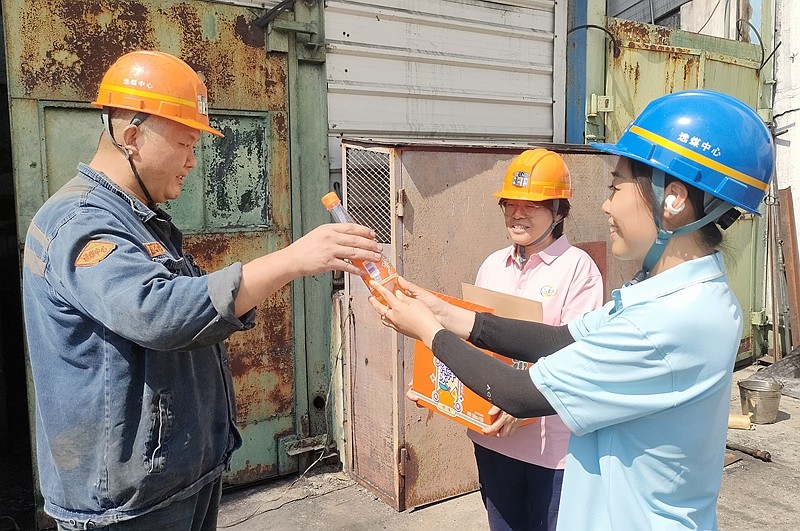 a25b382385ee00b4138d91524ea9f8a