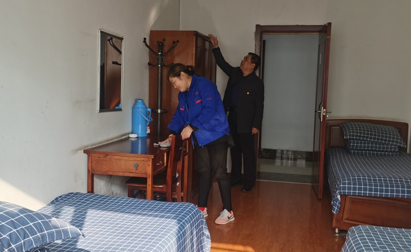 后勤