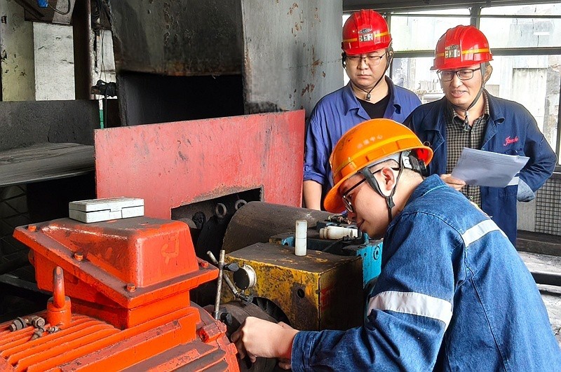 070b2a682b38dde920b58b9cc1e322c8