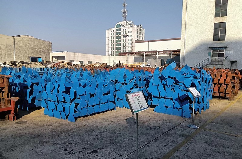 1400上托辊架修复入库