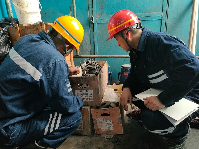 b090adab7a79f60d6d41837e66f43a03