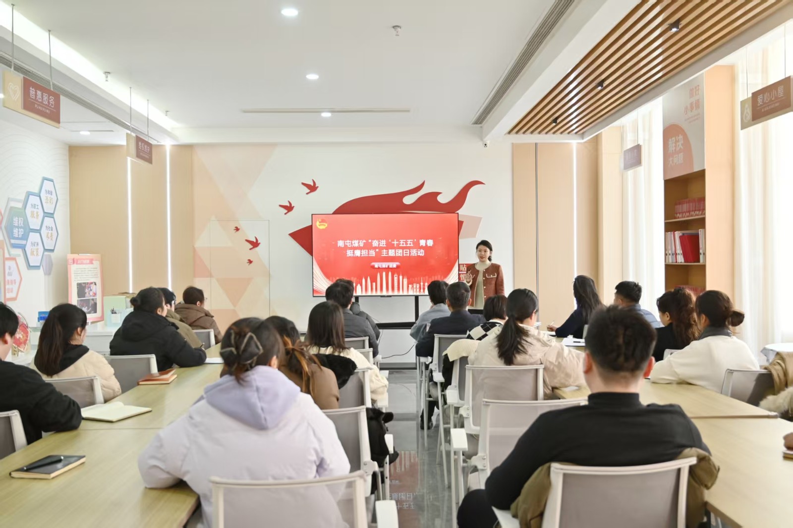 b3a6bf2f0218585e26bddd76c30a8b1e