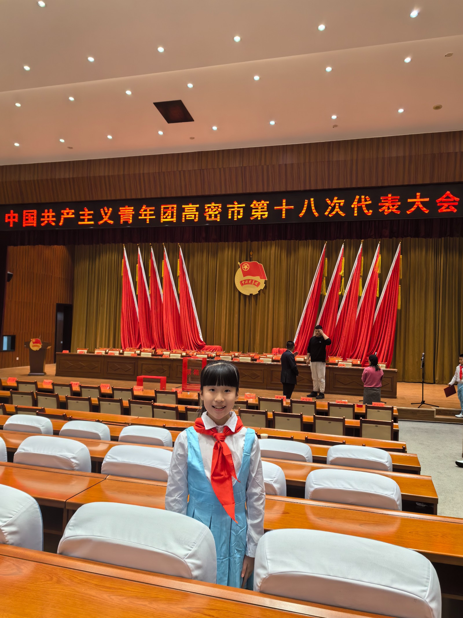 4-2李梓瑜生活照