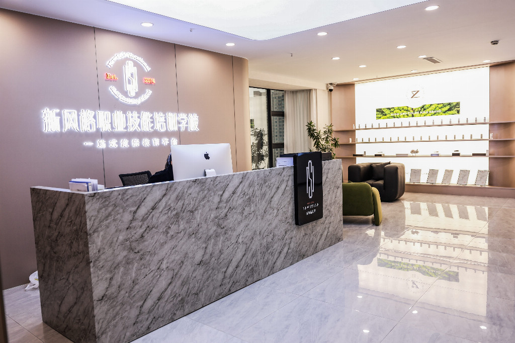 99f432a6475c82eccd1138c76c0018c13b17ac9a3428561db768d0dda250caa9