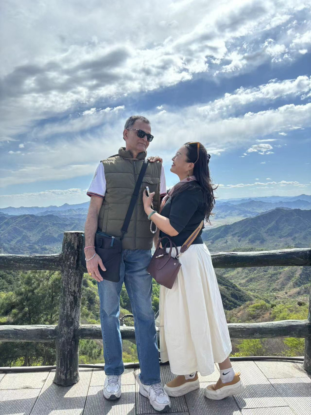 1749ef02631436642bf42d3d63dc04ec6a4ac1a6b78ed7ea5889eaa65ef9c9c6