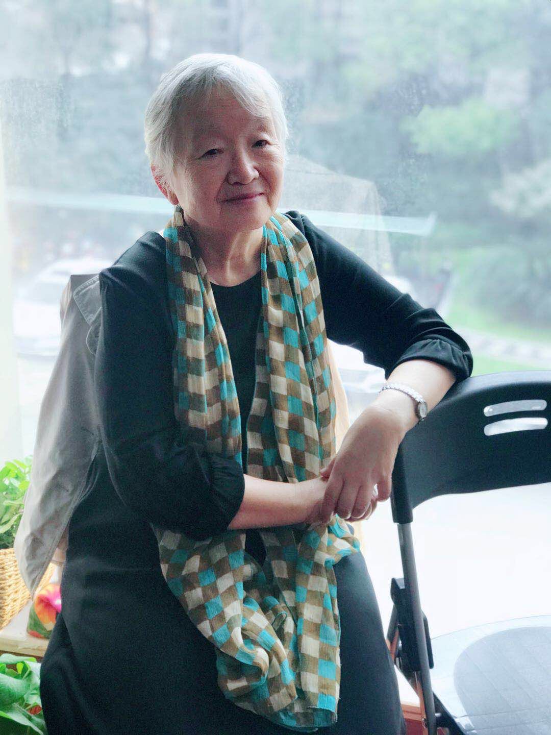 李婴宁