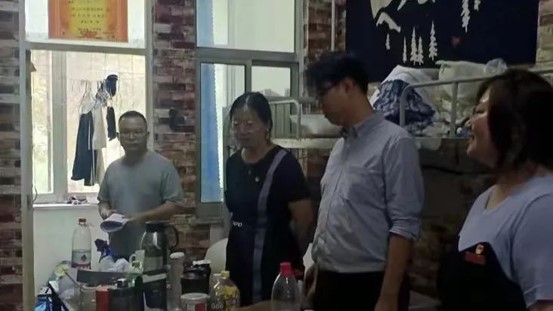 毕业离母校，美德留校园——数媒动画系开展离校查宿工作