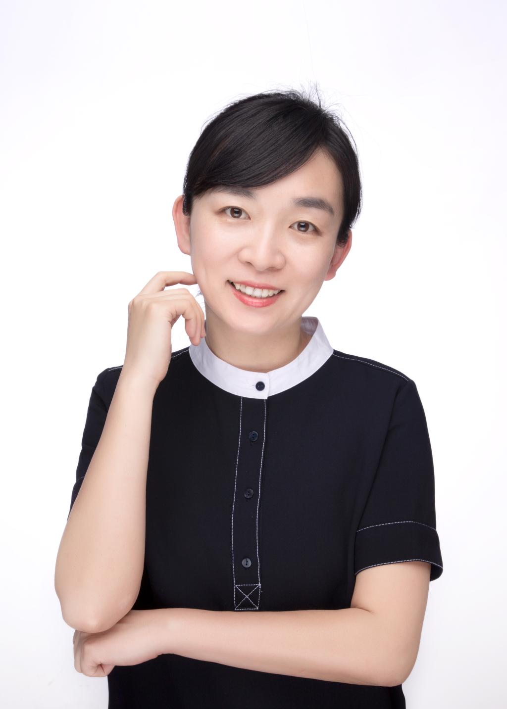李晨嘉