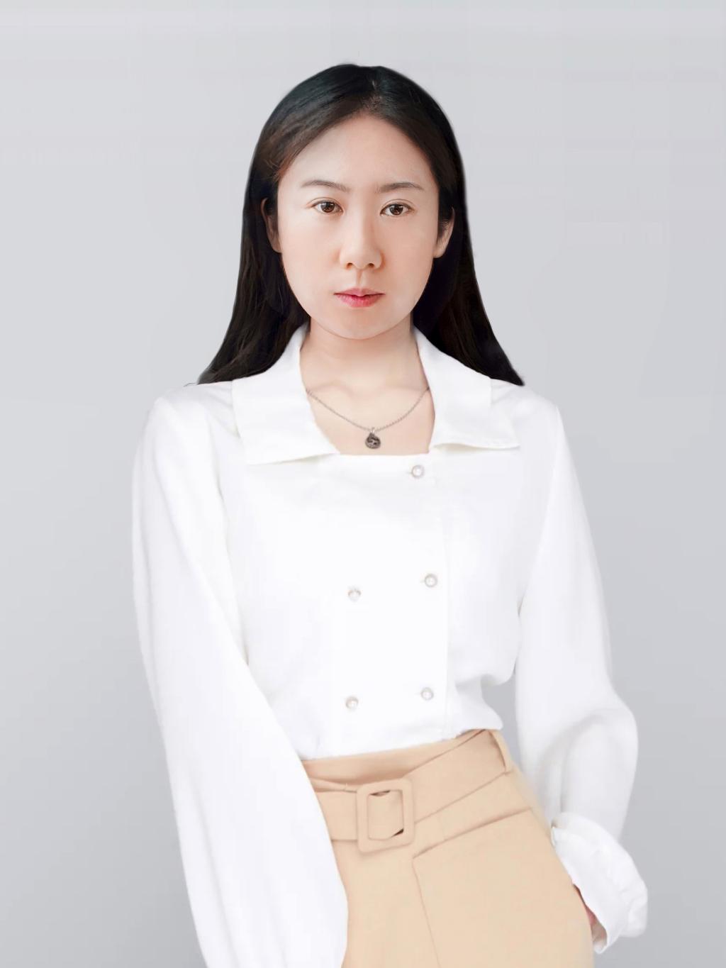 辅导员：亓馨