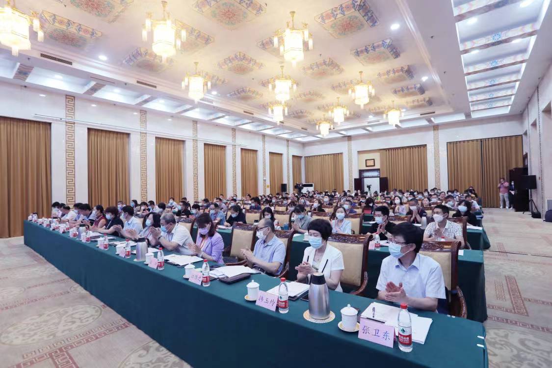山东省传媒职业教育教学指导委员会暨山东省传媒行业职业教育集团成立大会在济南隆重召开