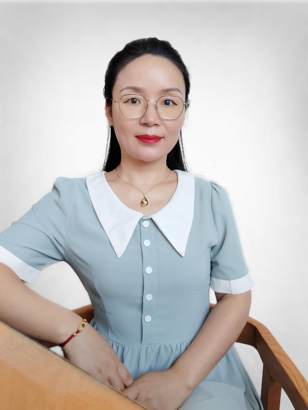 专业负责人：曾琦