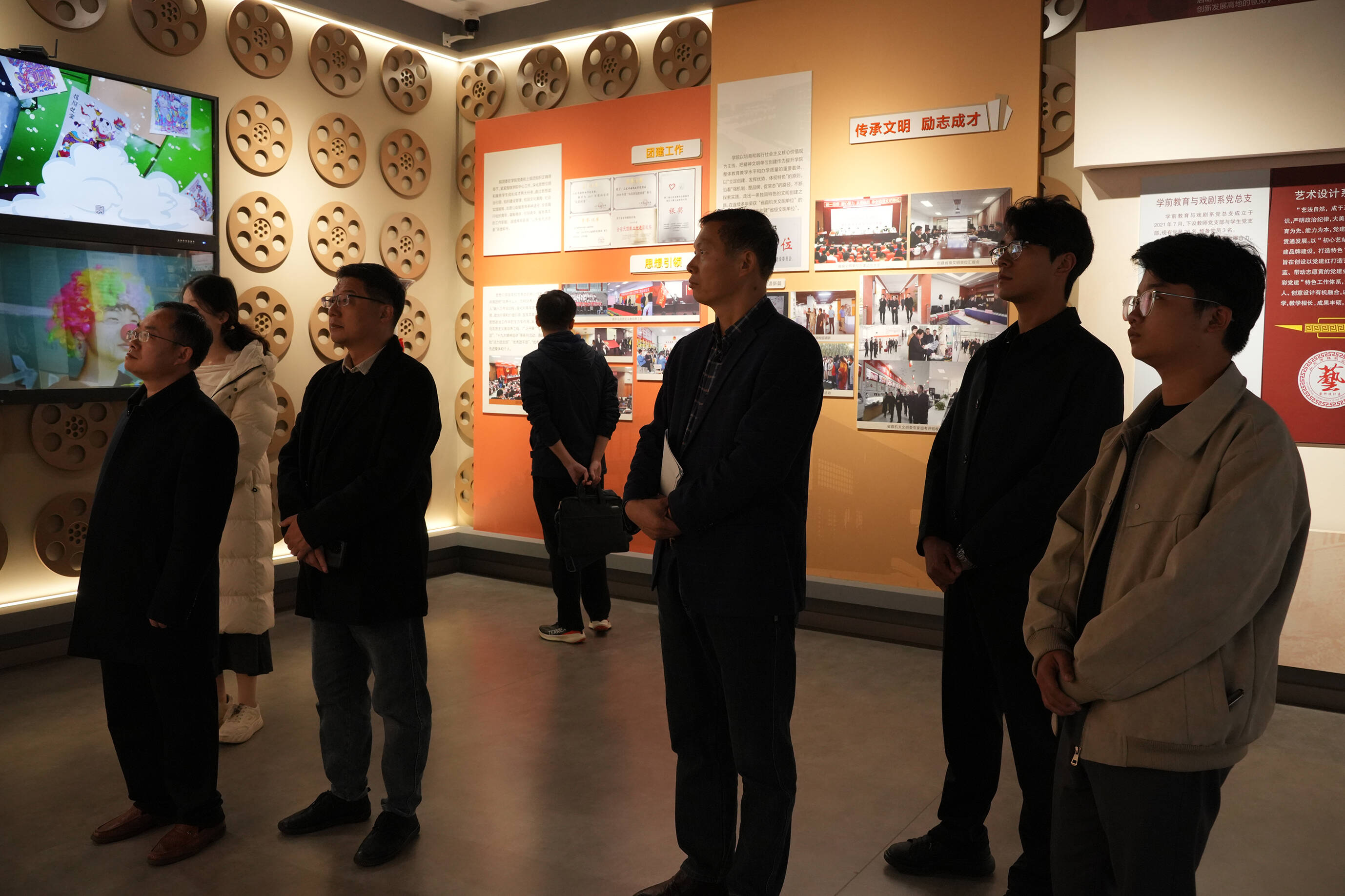 f086b27090aa4bfab71606cc3cf21cf7