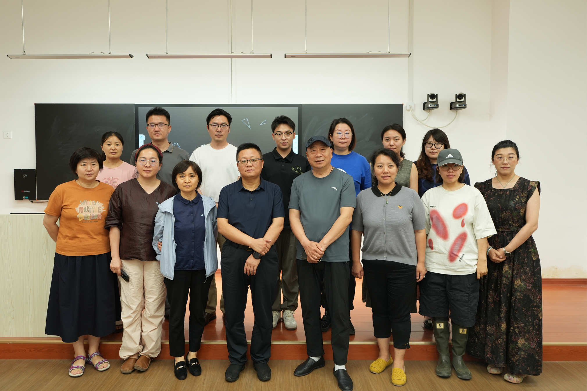 从课堂到车间”校企共探印刷包装育人之道-艺术设计系举办对话企业主题沙龙活动（四)