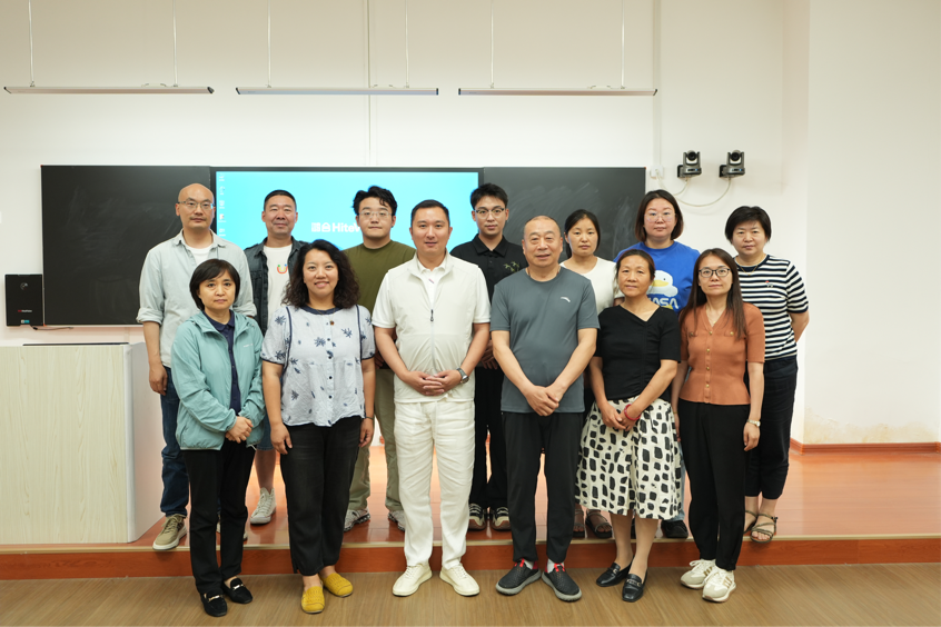 【职教周】向“新”求“质” “理”“实”融合 ——艺术设计系举办对话企业主题沙龙活动（三）