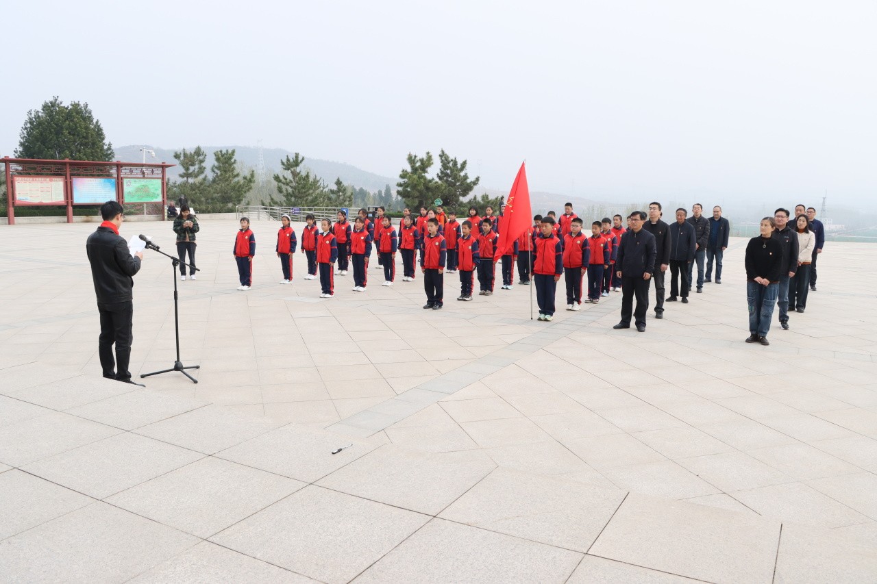 dbdc7de2c3164806b4c21c2a7c81feb6