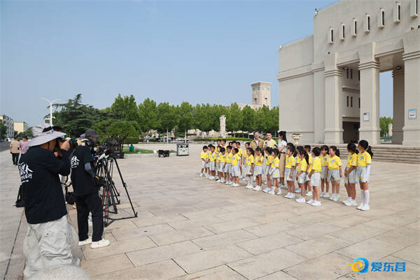 新世纪广场
