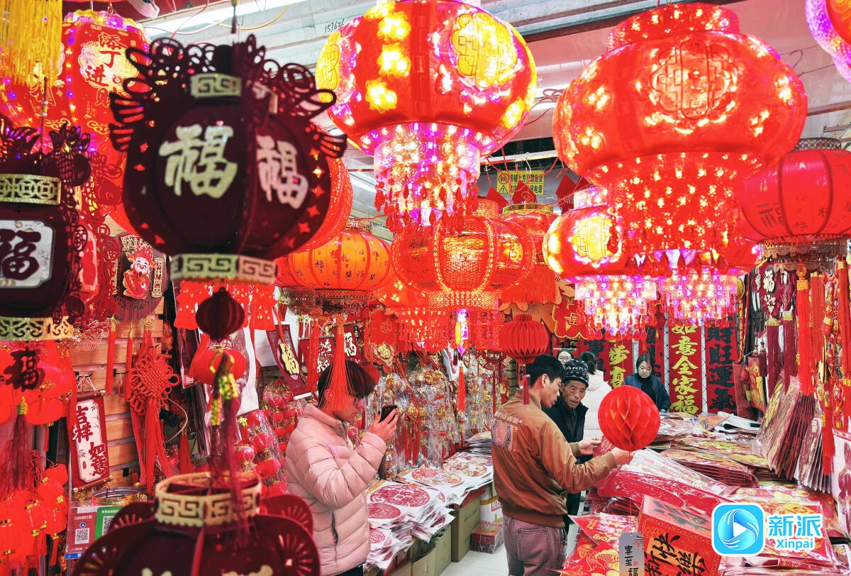 1240e5f4eae499ebf8a74da32e40563b