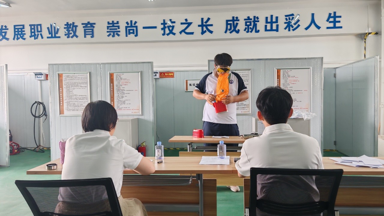 煤矿专业自救器