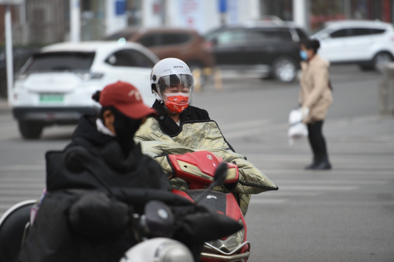 （配图）风沙中的守护(4329695)-20250413181641