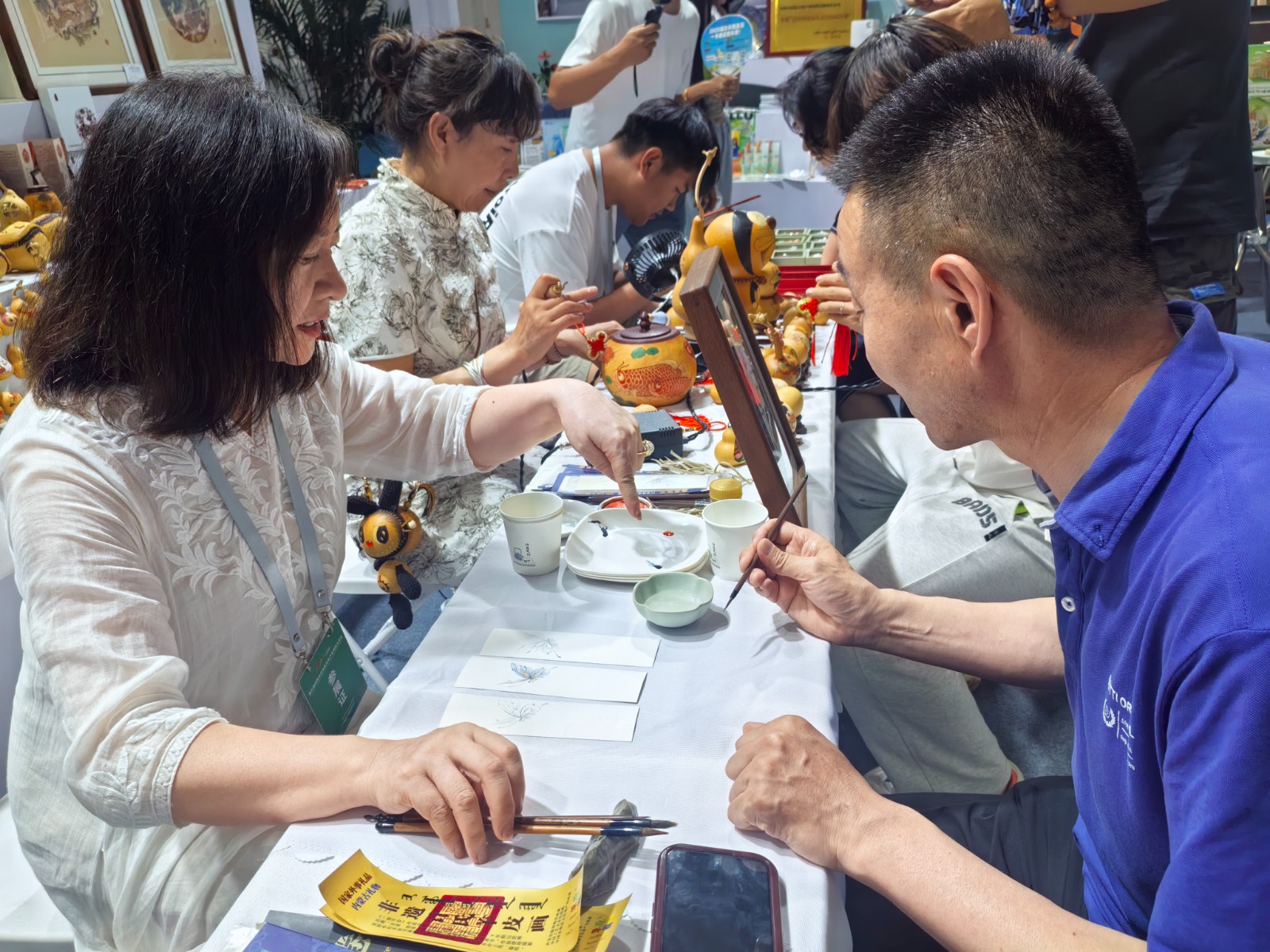 （视点，整合）感受“非遗”魅力(分离图)(5115043)-20250720190607
