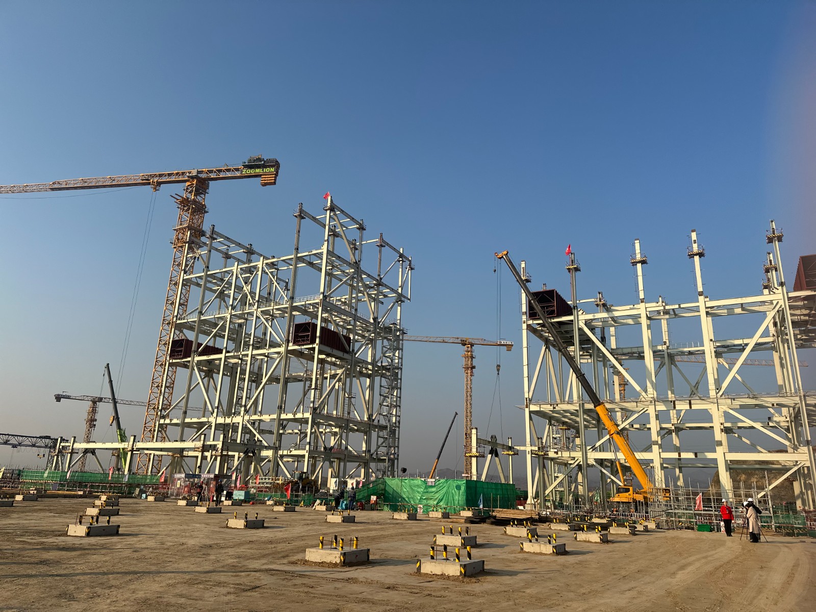 (奋战60天)电力保障再添“压舱石”!包(5824140)-20251110162740