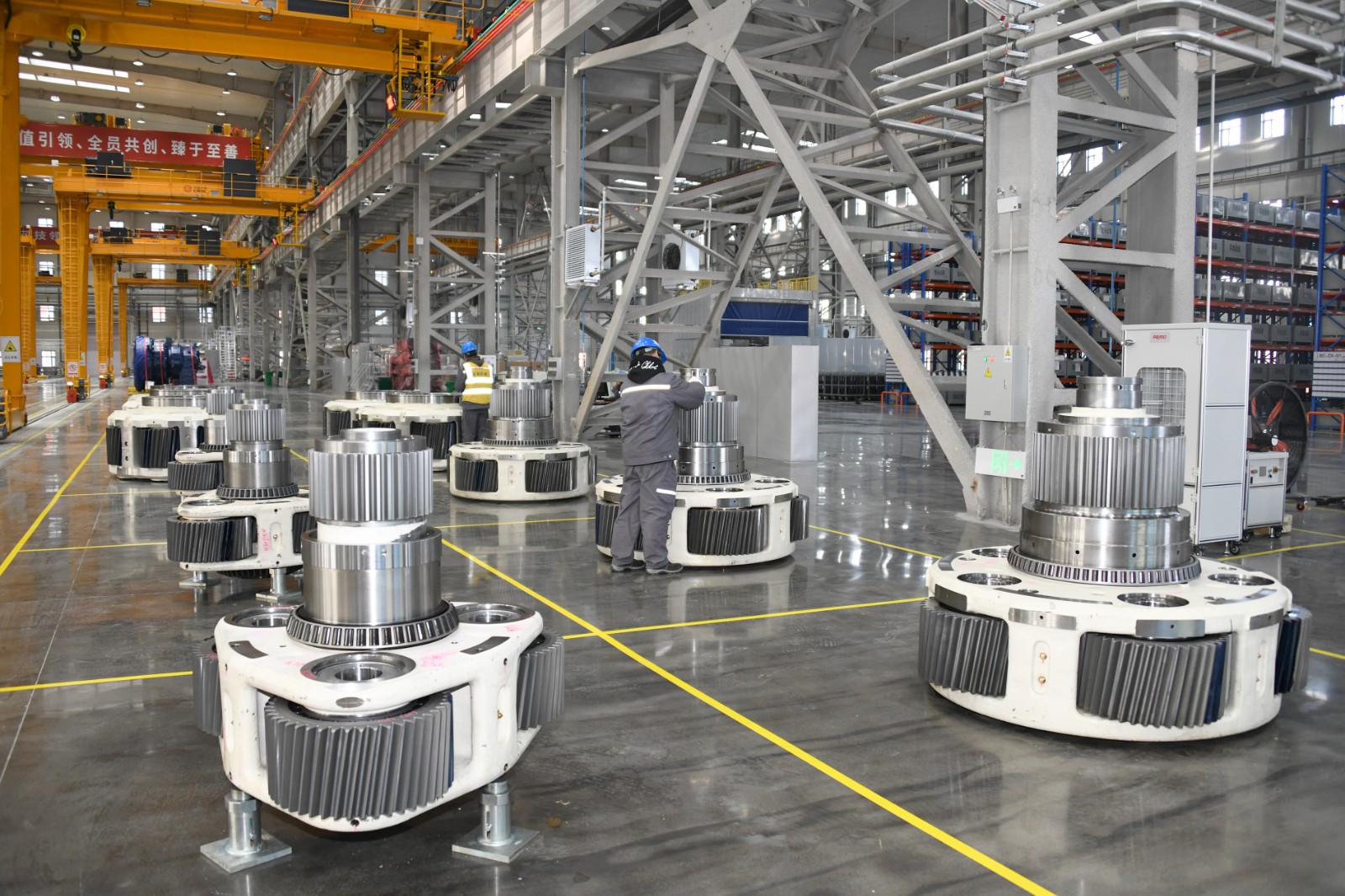 以“高铁品质”攻克“沙戈荒”