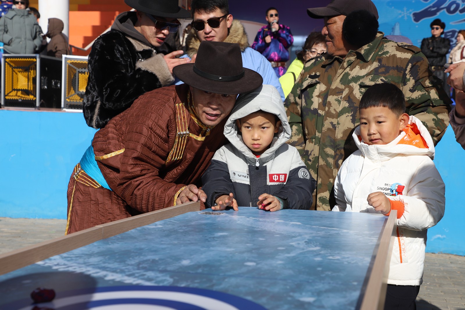 4(5995669)-20251202170432