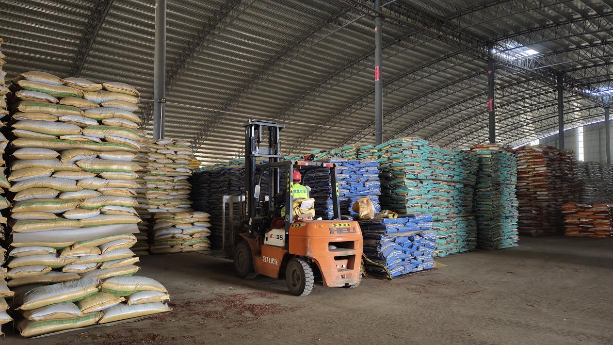 土右旗春耕备耕工作全面启动(分离图)土右(6712537)-20260330102448