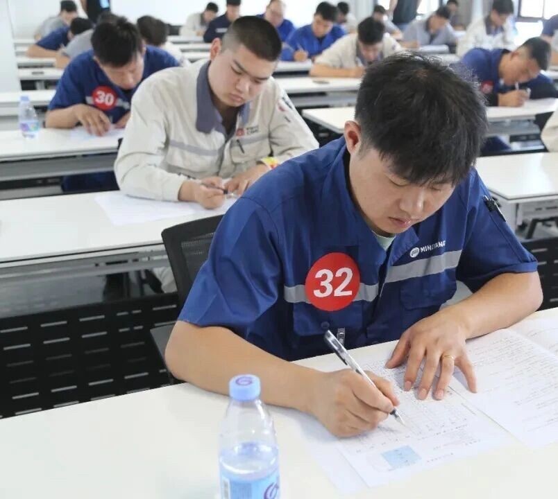 走一线改文风|一场与“风”有关的技能较量(图2)