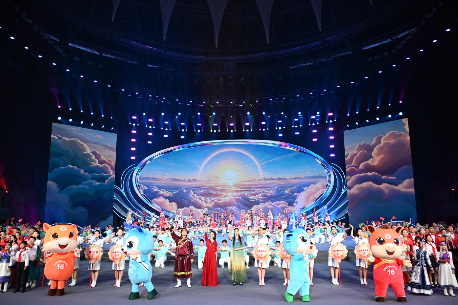 内蒙古自治区第十六届运动会闭幕式(7499829)-20260817090339