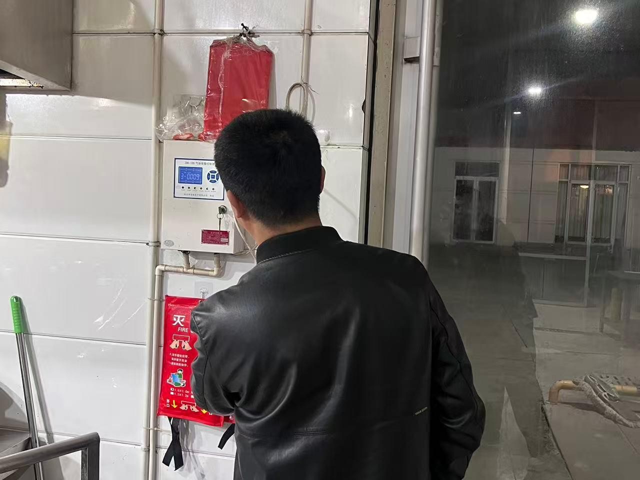 b11fdf0c03298b5fb6174645a8e106c1