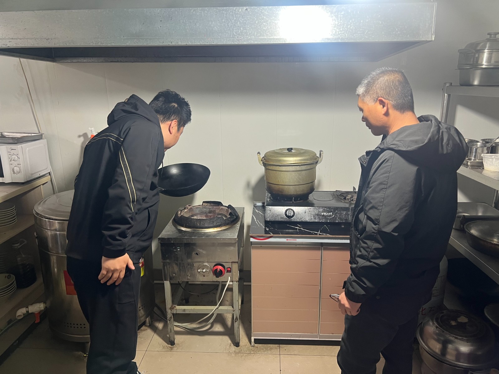 63085264a9350f782591254b8bee5e57