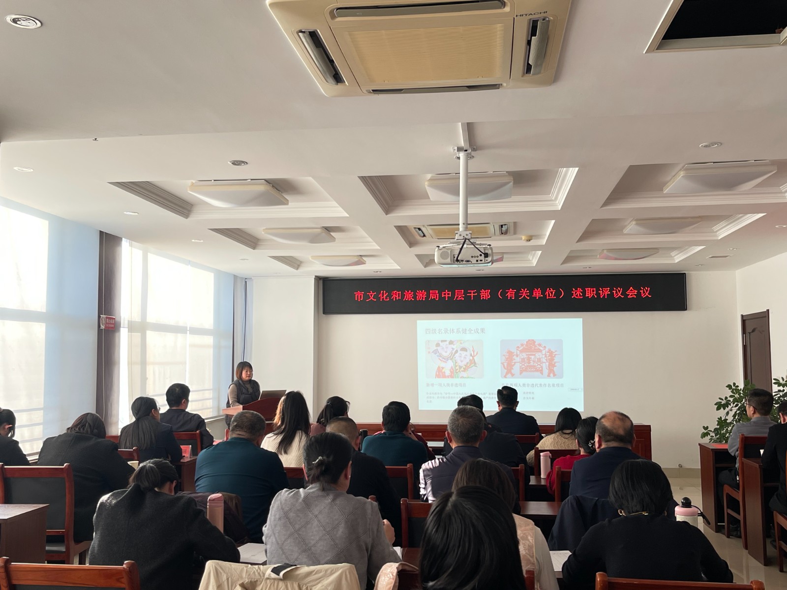 b8f44085bab1b69af70e8bbc09129b9c