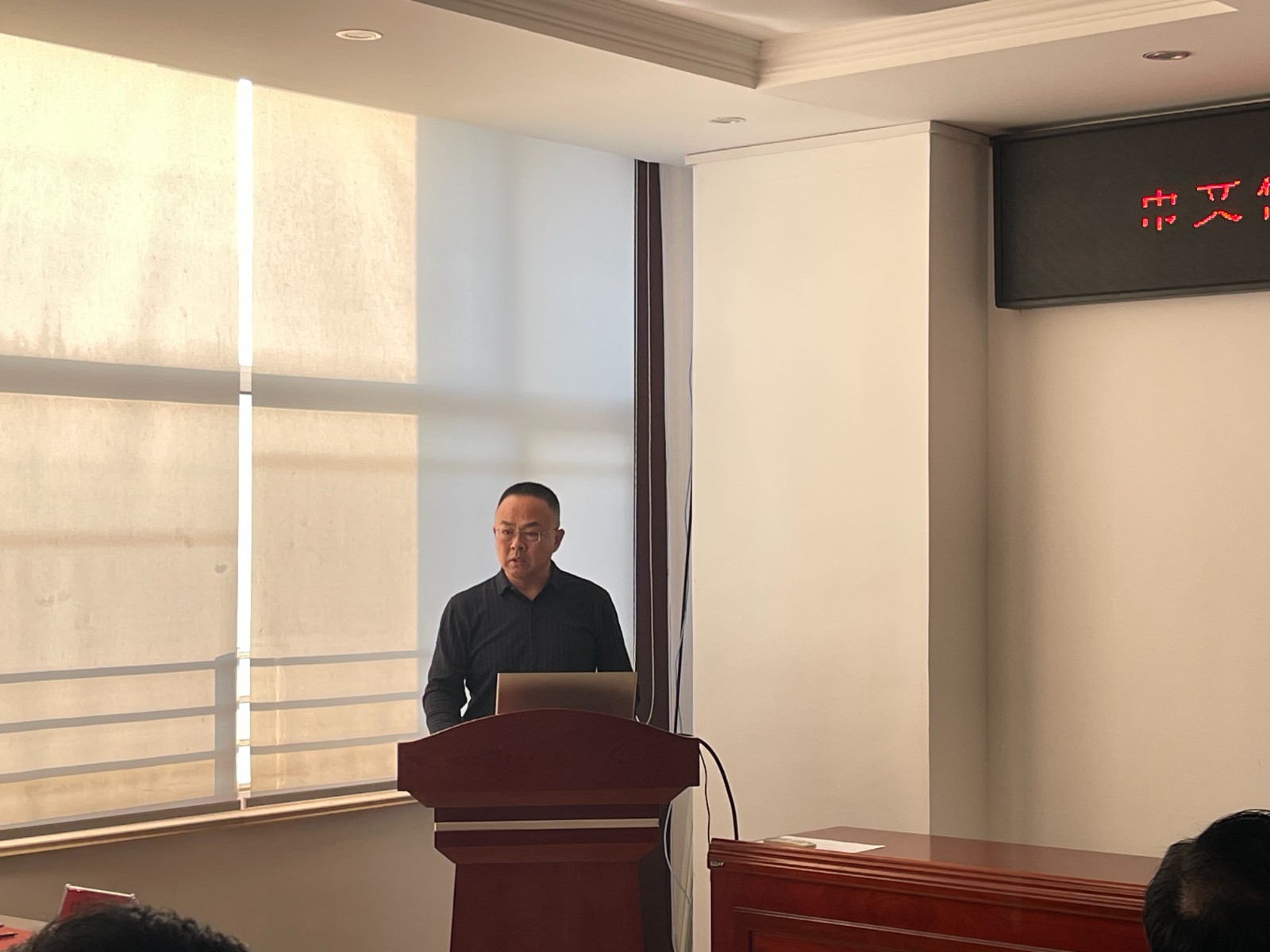 a6daf0e7c1630502373f0978a54075e3