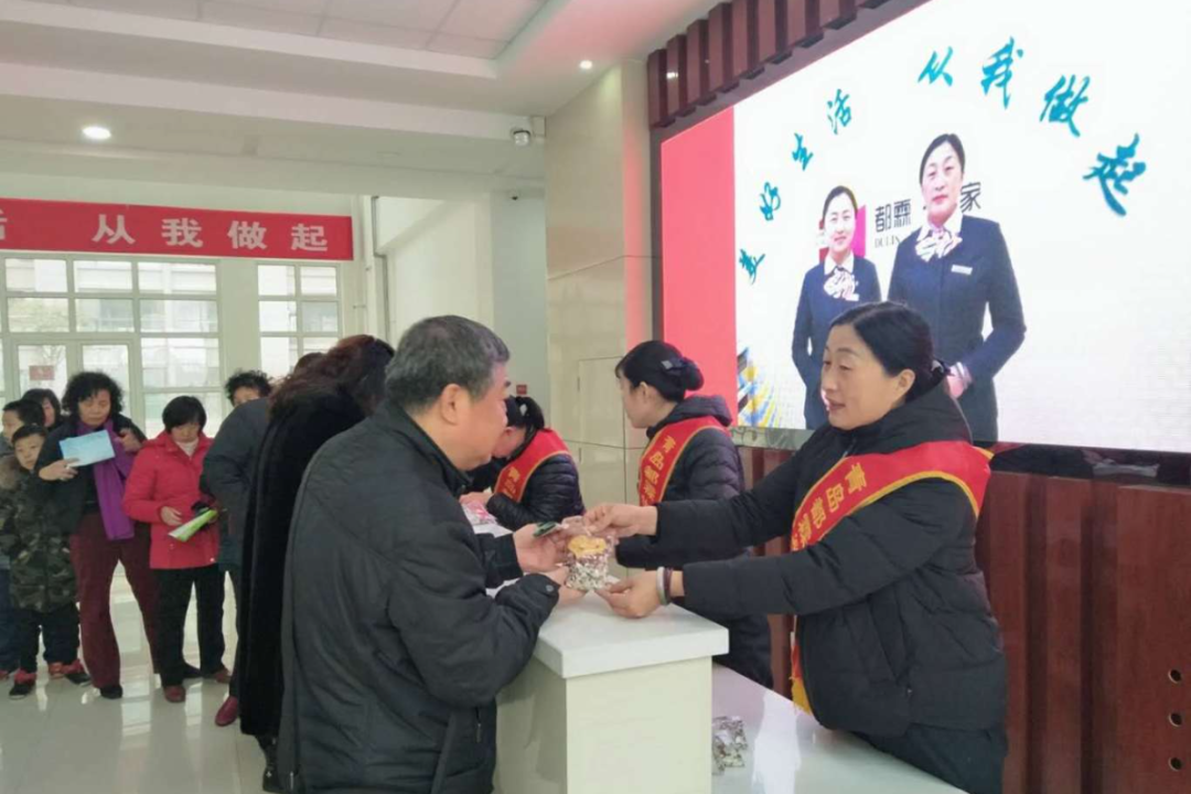 湖光金色小区.jpg