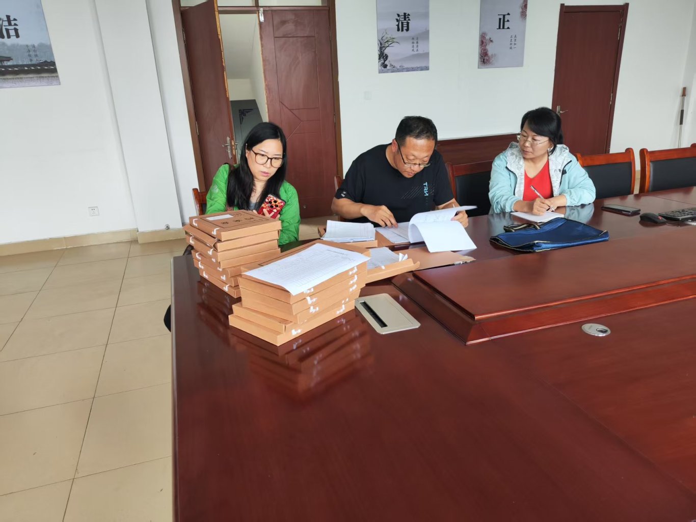 春防档案检查 (2).jpg